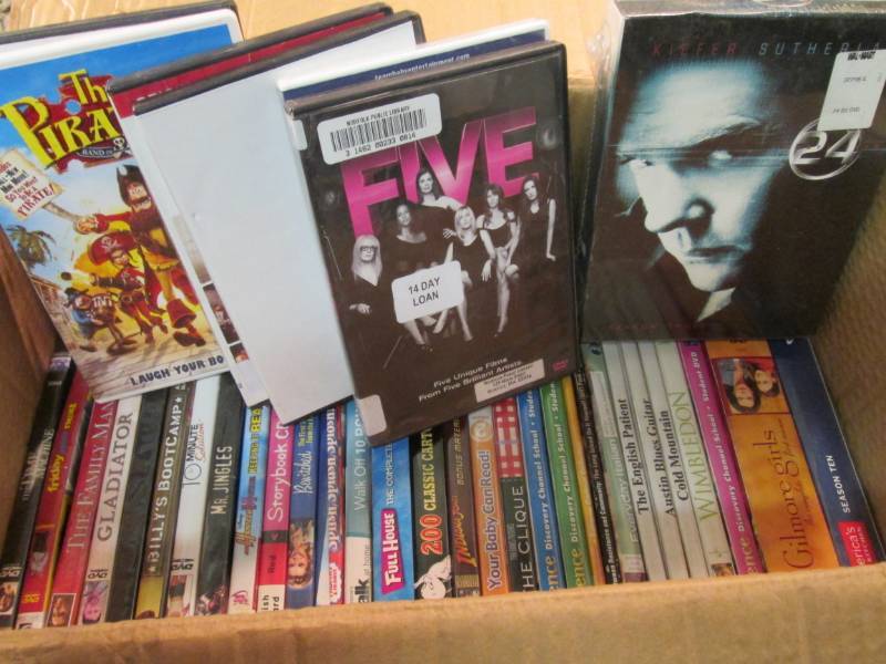 Lot of DVD Movies Approx. 40  BS...