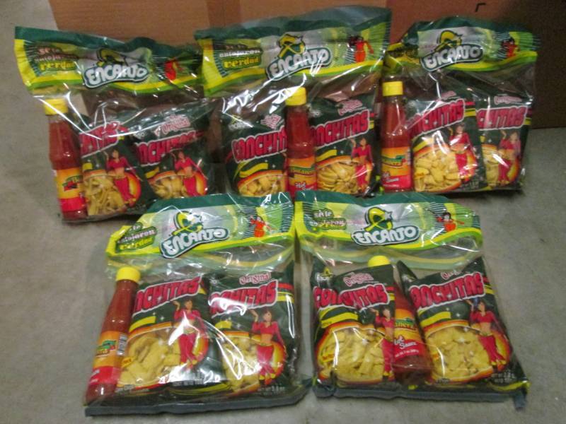 5 Packs of Corn Chips with Bottle o...