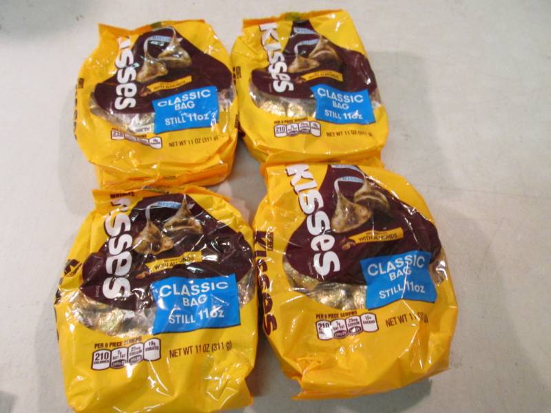 4 Bags of Hersheys Kisses with Almo...