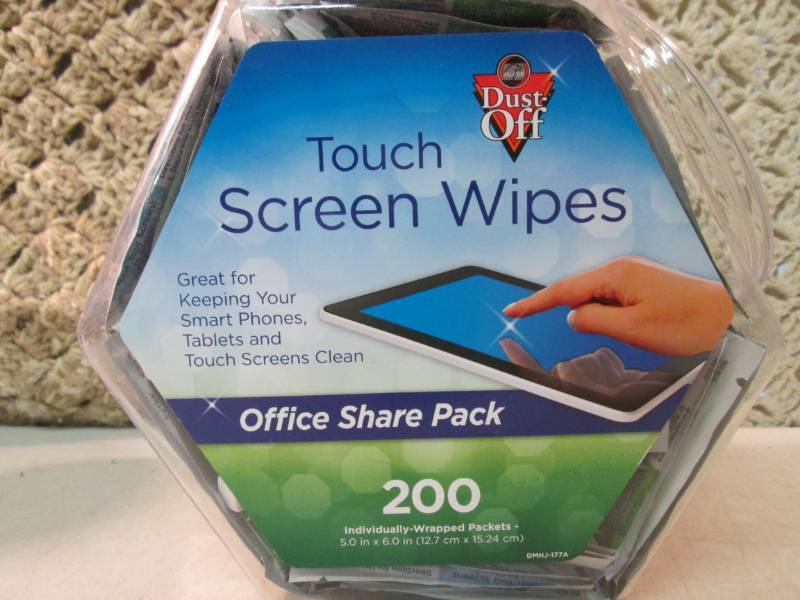 Container of 200 Dust Off Touch Scr...