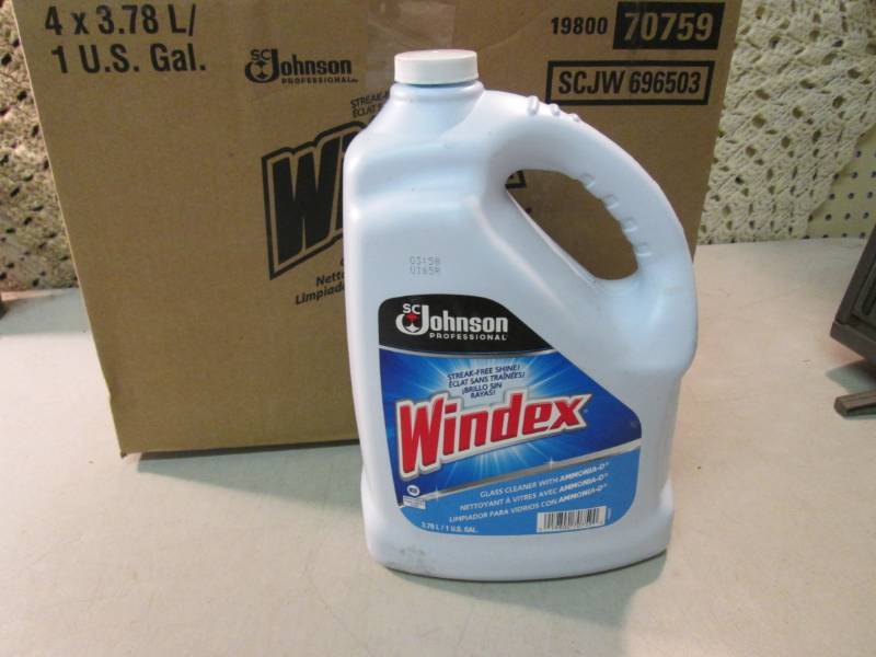Case of 4 Windex Glass Ceaner 1 gal...