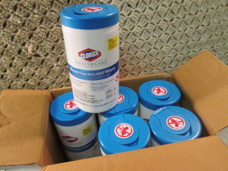 Case of 6 Containers of Clorox Blea...