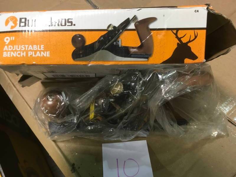 Buck Bros. 9 in. Bench Plane  in like new condition
