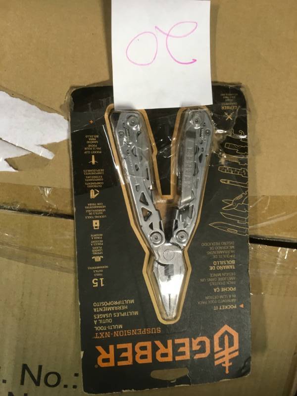 Gerber Suspension NXT 15-N-1 Multi-Tool  in like new condition