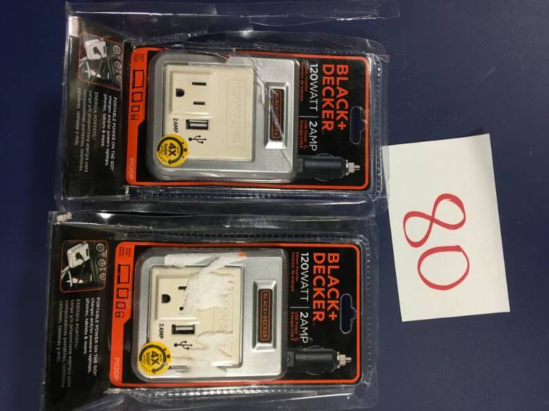 BLACK & DECKER PI120P 120-Watt Power Inverter with USB Port QTY 2 not used