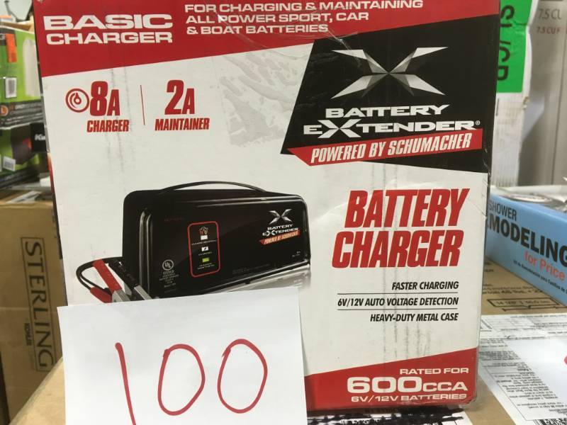 Schumacher Battery Extender 6-Volt or 12-Volt, 8 Amp Battery ChargerMaintainer