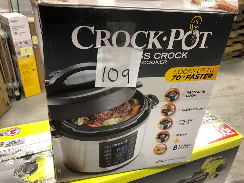 Crock-Pot  6 Qt. Express Crock Multi-Cooker in Stainless Steel  in good conditions