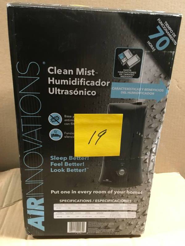 lot 19 image: Air Innovations 1.1 Gal. Cool Mist Humidifier for Medium Rooms Up To 400 sq. ft.in like new condition