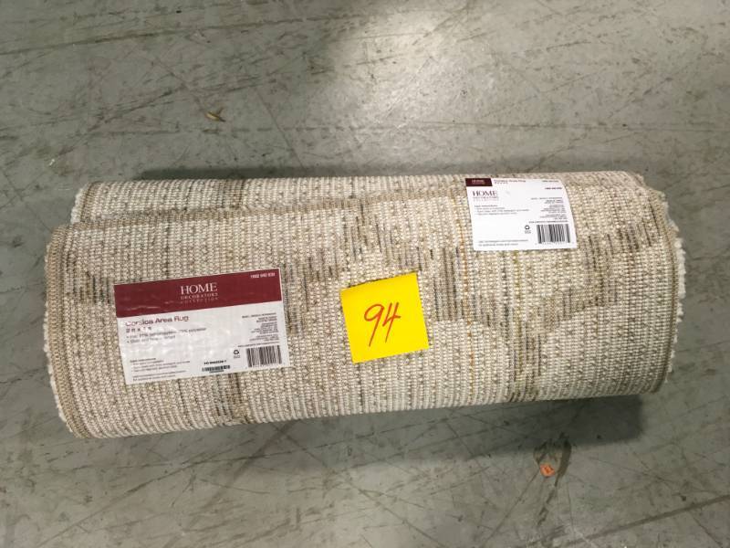 lot 94 image: Home Decorators Collection Corsica White 2 ft. x 4 ft. Area Rug not used
