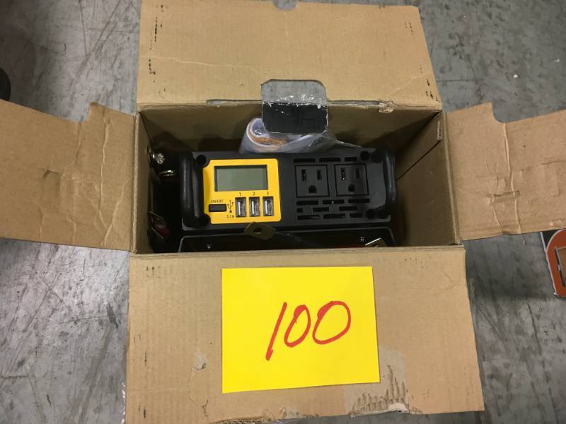 lot 100 image: DEWALT 1000-Watt Power Inverter in like new condition