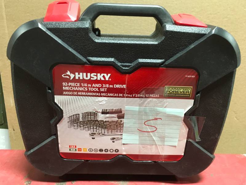 lot 5 image: Husky Mechanics Tool Set (92-Piece) in like new condition
