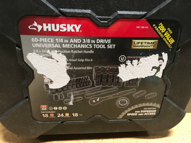lot 24 image: Husky 38 in. Drive 100-Position Universal SAE and Metric Mechanics Tool Set (60-Piece) MISSING 1 PC
