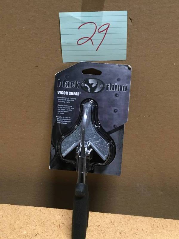 lot 29 image: Black Rhino Vigor Shear Angle Cutter in very good condition