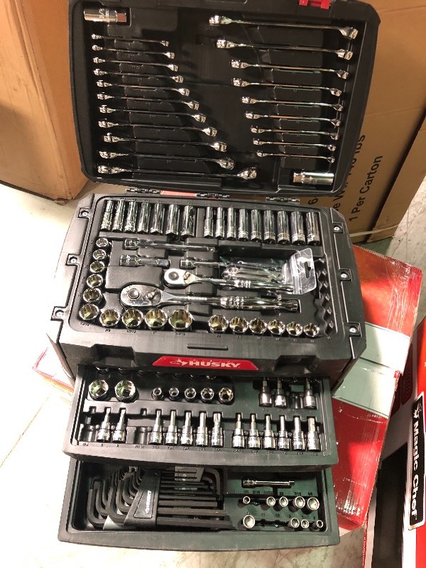 lot 112 image: Husky  Mechanics Tool Set (268-Piece) in good conditions missing some pc