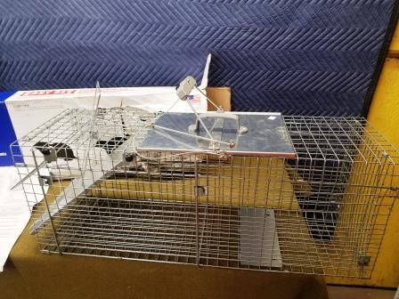 lot 14 image: Havahart Live Trap