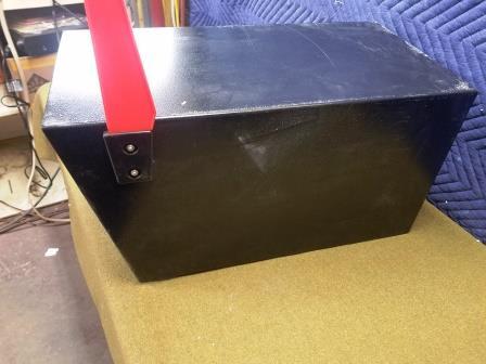 lot 66 image: Mailbox