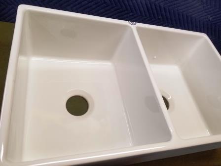 lot 70 image: Elkay Fireclay Sink