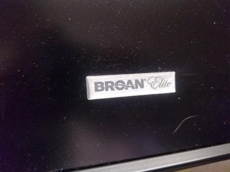 lot 71 image: Broan Elite Range Hood