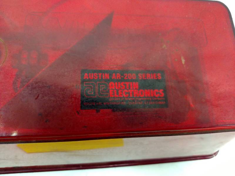 lot 35 image: Austin AR-200 Magnet Mount Beacon...