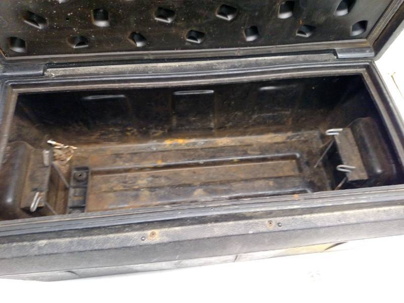 lot 38 image: Poly Toolbox, 32 x 15 x 13...