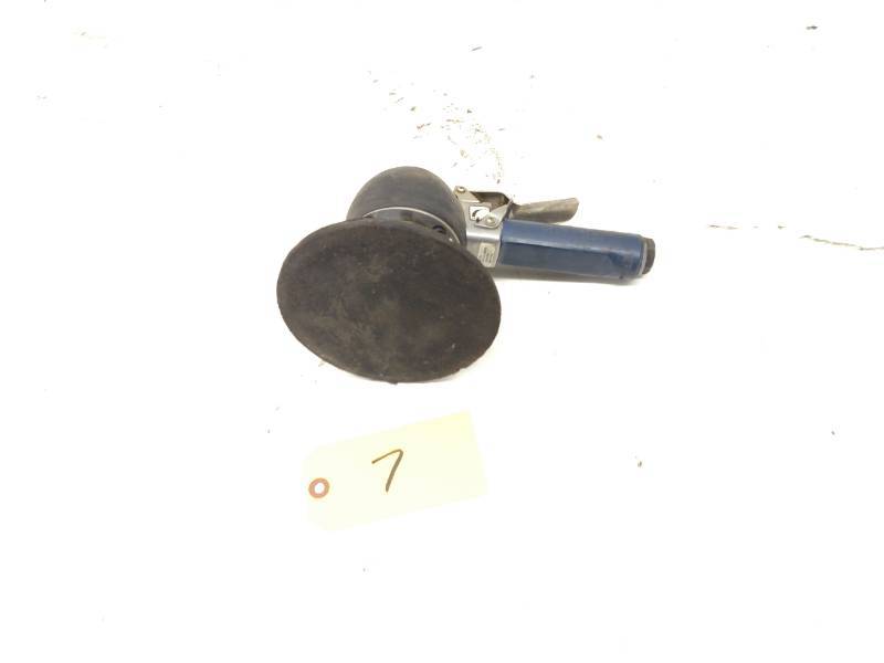 lot 7 image: Excell DA Sander, Works...
