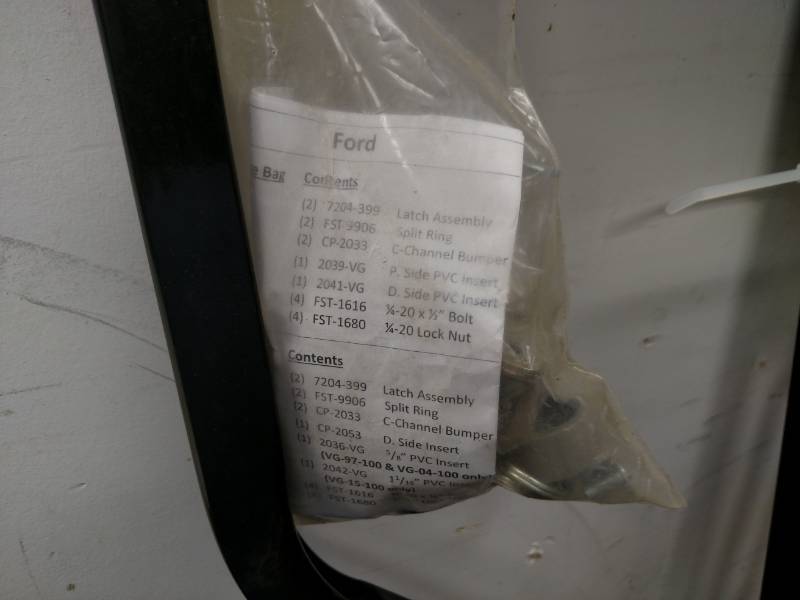 lot 53 image: Airflow 5th Wheel Tailgate, New, Fi...