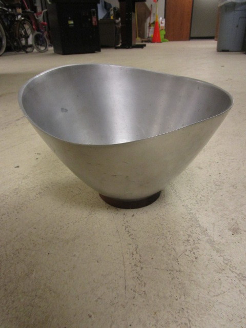 BROWN & BIGELOW SALAD BOWL