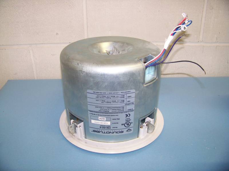 lot 83 image: (4) SoundTube, 8 Coaxial, In-Ceiling Speakers  Loudspeakers
