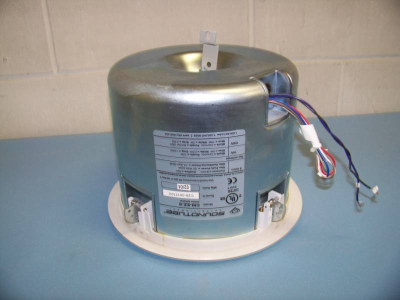 lot 85 image: (4) SoundTube, 8 Coaxial, In-Ceiling Speakers  Loudspeakers