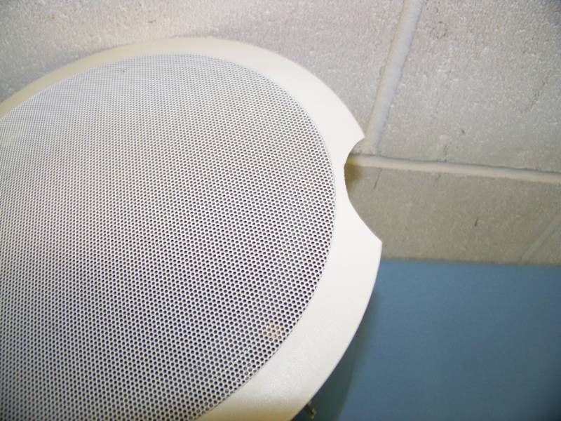 lot 88 image: (5) SoundTube, 8 Coaxial, In-Ceiling Speakers  Loudspeakers