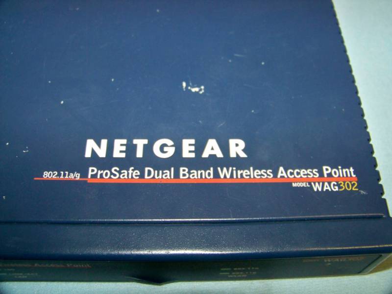 lot 69 image: NetGear, 802.11.ag ProSafe Dual Band Wireless Access Point