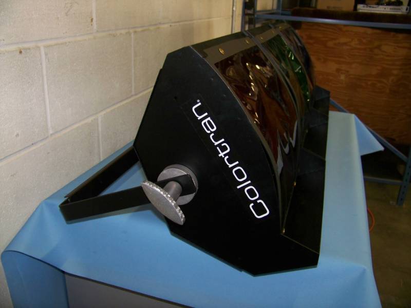 lot 75 image: Leviton, Colortran, Far Cyc, 3-Cell, Mounted Wash Fixtures  Professional Lighting