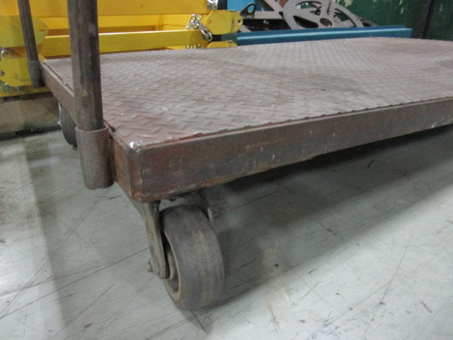 lot 34 image: 2 12 x 5 Metal Shop Cart
