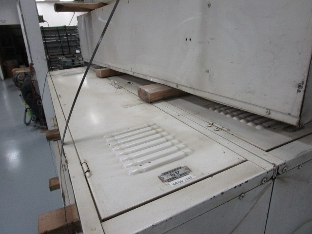 lot 53 image: Lot of Lockers