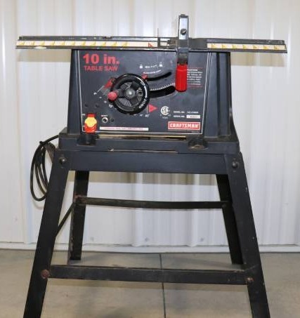 lot 24 image: Craftsman 10 Table Saw