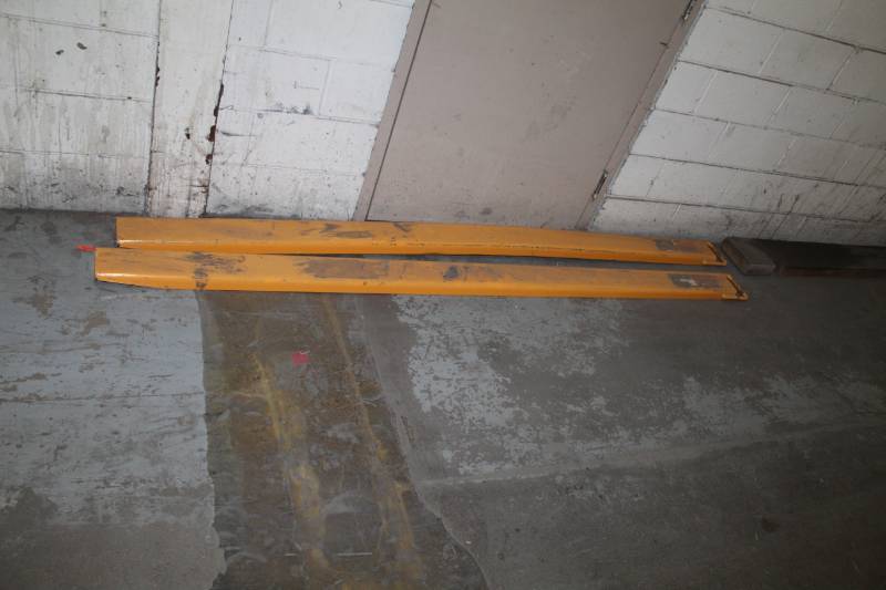 lot 47 image: Fork Lift Fork Extensions