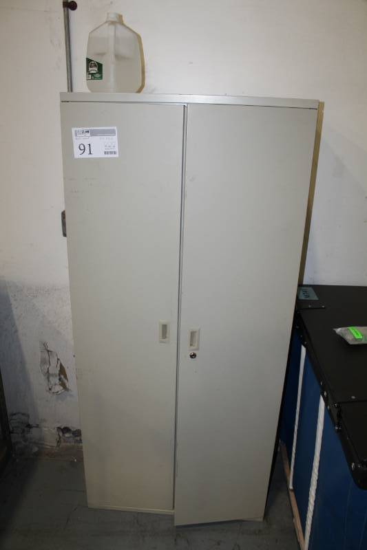 lot 91 image: 2-Door Metal Office Cabinet with 4-Shelves