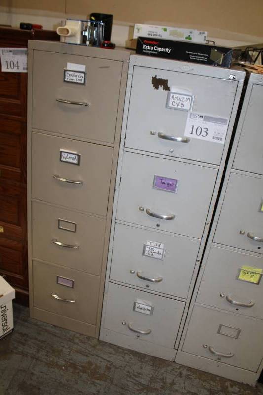 lot 103 image: 4-Locking Drawer Metal File Cabinets