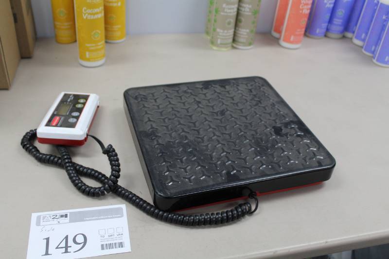 lot 149 image: Rubbermaid Commercial Products Digital Scale
