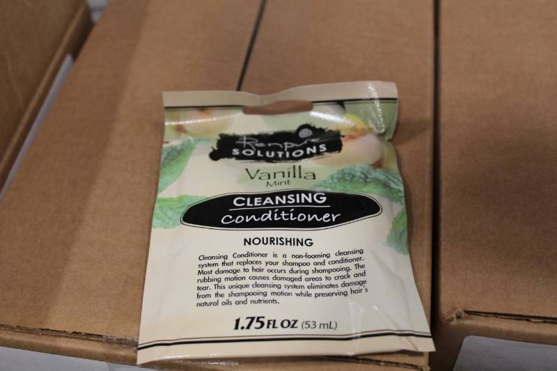 lot 233 image: Boxes of Renpure Solutions Vanilla Mint Cleansing Conditioner