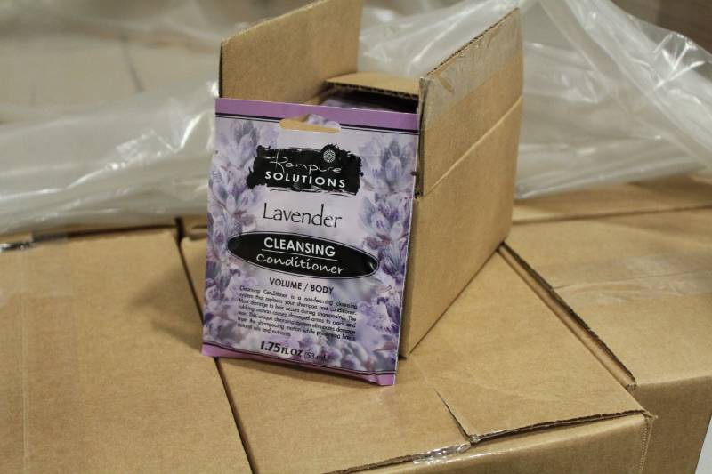 lot 248 image: Boxes of Renpure Solutions Lavender Cleansing Conditioner