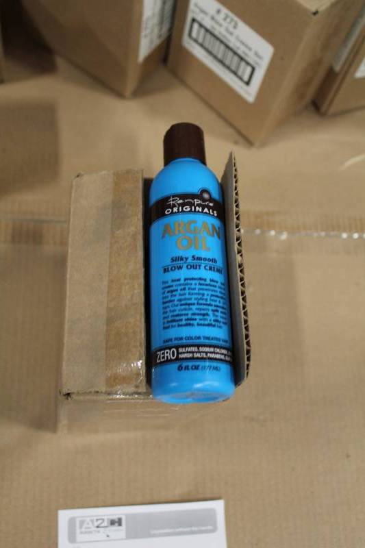 lot 287 image: Boxes of Renpure Originals Argan Oil Blow Out Crme
