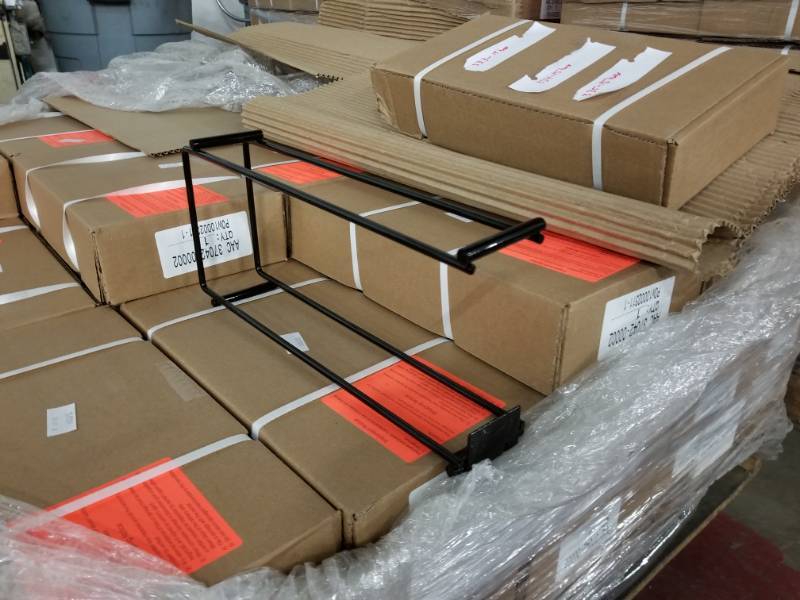 lot 333 image: Boxes of Metal Stands