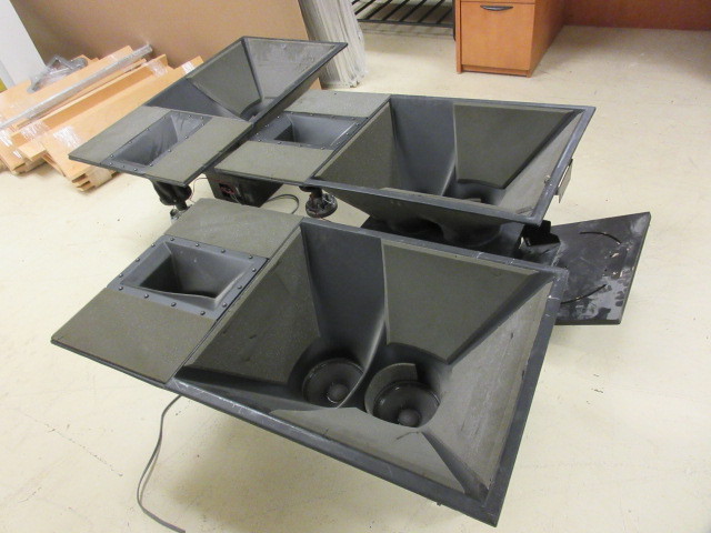lot 610 image: EV VARIPLEX SPEAKERS