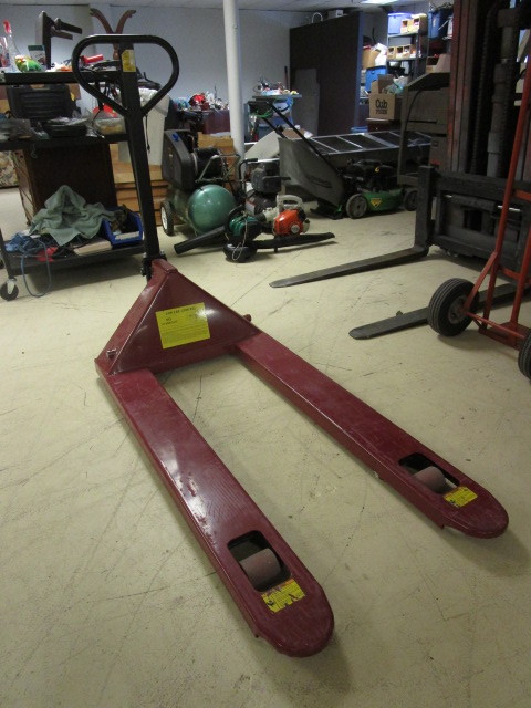 PALLET JACK