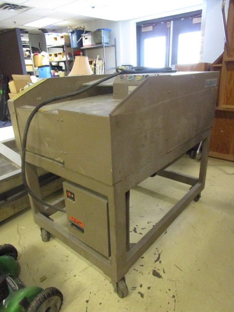INDUSTRIAL SHREDDER