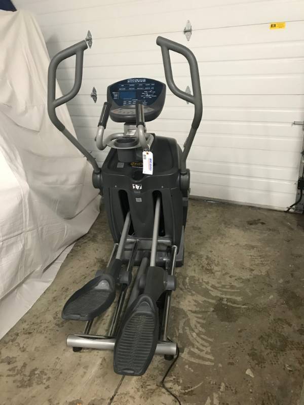 Octane Pro 4500 Commercial Elliptical