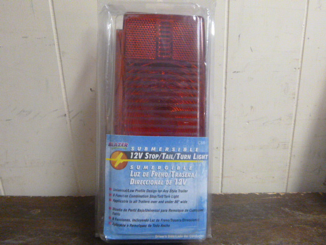 NEW Blazer Submersible StopTailTurn Light