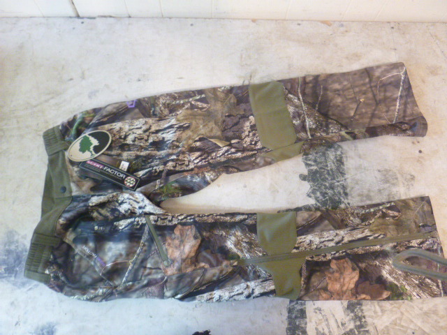 NEW Yukon Gear Camouflage Pants