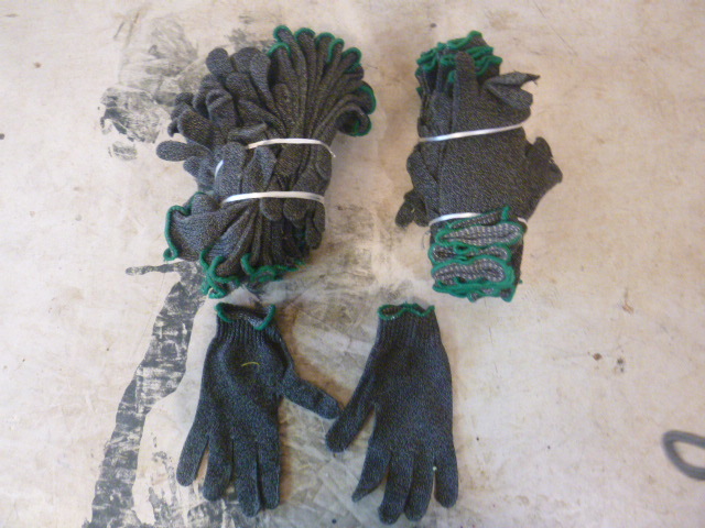24 Pair of Work Gloves